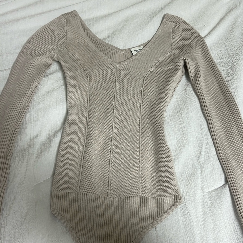 brand new abercrombie bodysuit